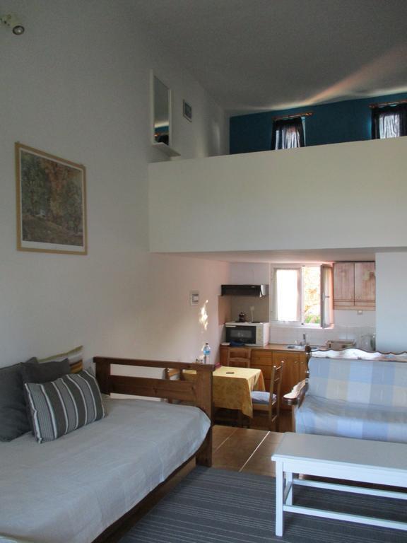 Theodosia Studios Kalathas Extérieur photo
